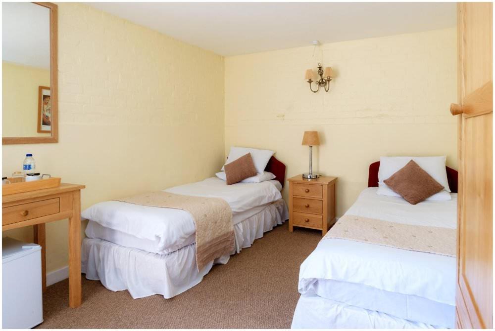 Abingdon-on-Thames Kingfisher Barn Bed & Breakfast מראה חיצוני תמונה