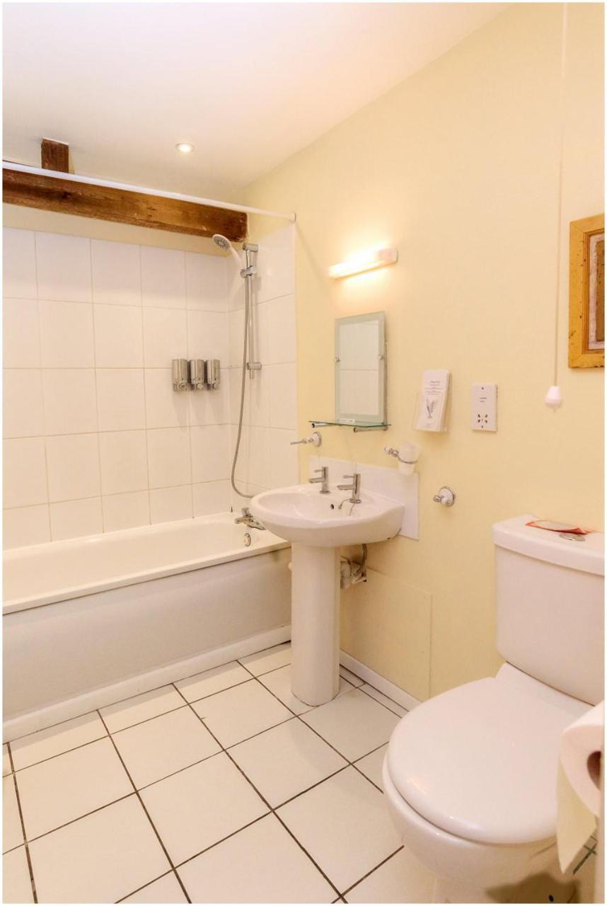 Abingdon-on-Thames Kingfisher Barn Bed & Breakfast מראה חיצוני תמונה